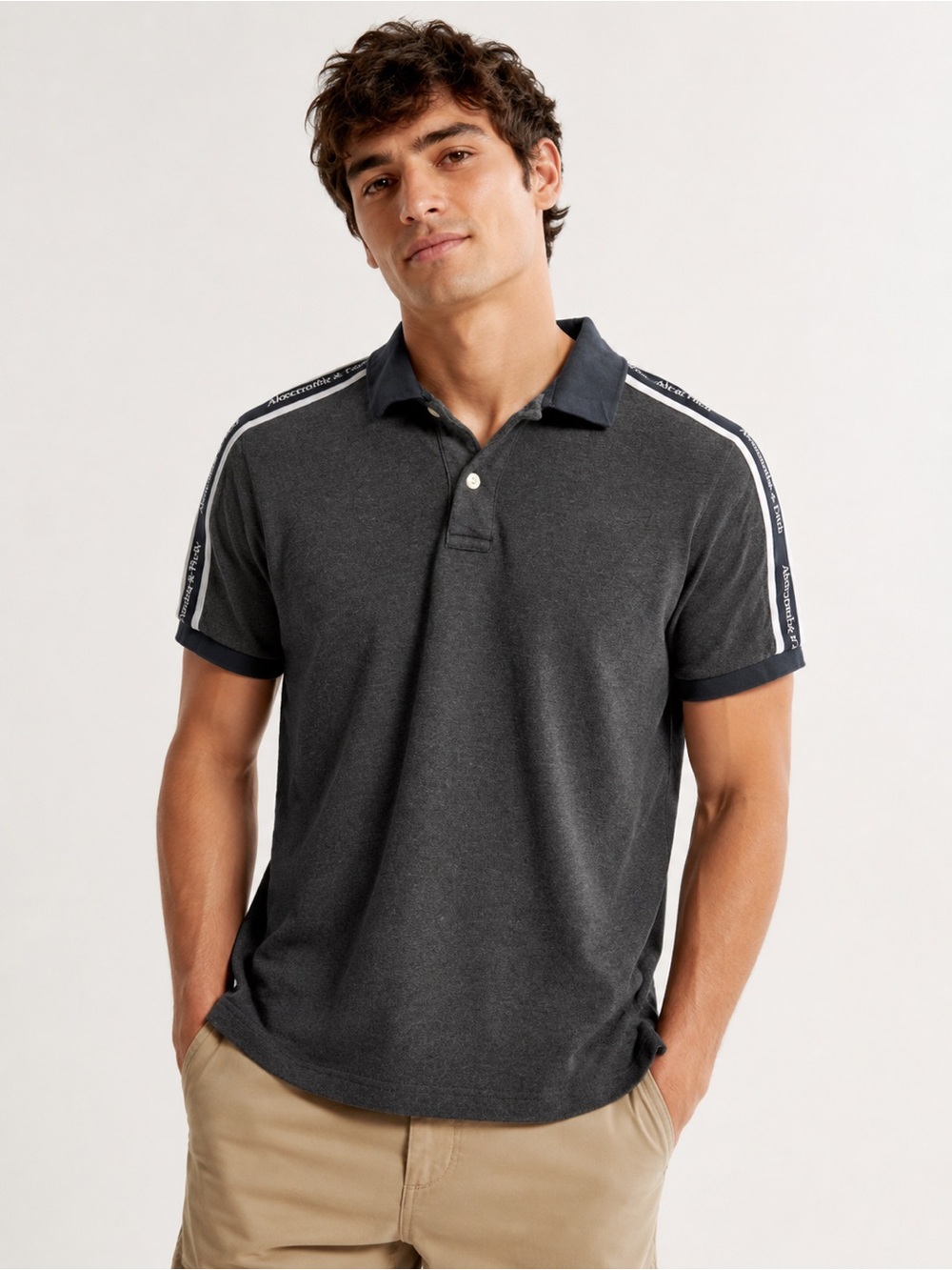 Abercrombie & Fitch Polo Shirt Mens Small Charcoal Grey Logo Tape Sleeve 18x27